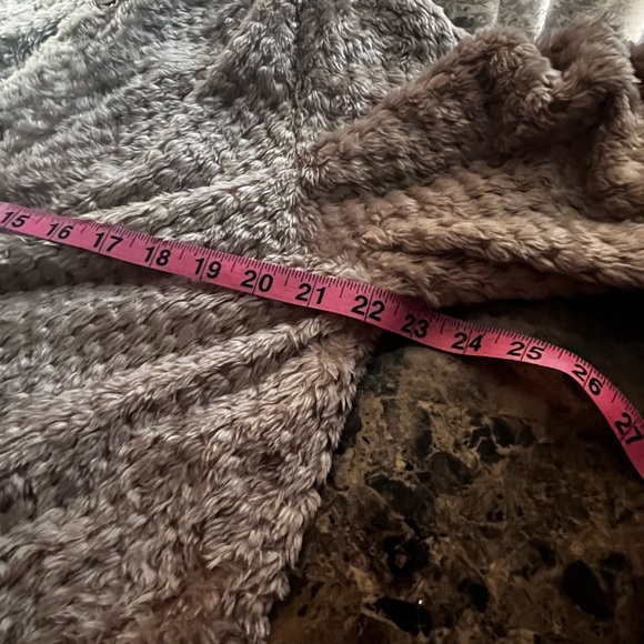 NWT Women’s Cozy Shag Style Hooded Jacket Size XL - Picture 13 of 15